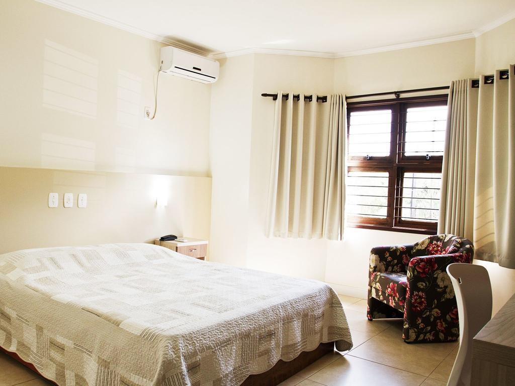 Senior Parque Hotel Санта-Роза Экстерьер фото